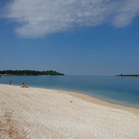 Stinjan Lägenhet Štinjan